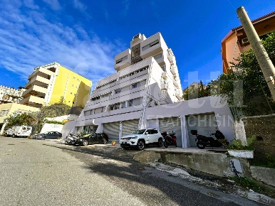 Foto Appartamento in Via Noviziato Casazza 72, Messina di 105 m² in vendita