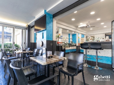 Foto Bar in Via Carducci 13, Cattolica di 55 m² con 1 locali in vendita