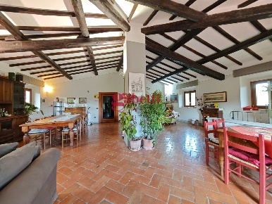 Foto Appartamento in di Cirignano, Barberino di Mugello di 295 m²