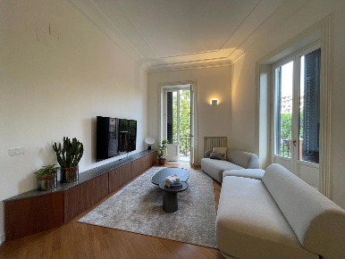 Foto Appartamento in Piazza Vittorio Veneto 4, Palermo di 176 m² in affitto