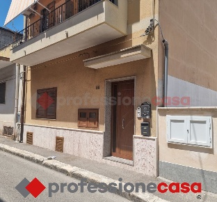 Foto Appartamento in Via Carlo Cacace 86, Taranto Talsano - San Donato
