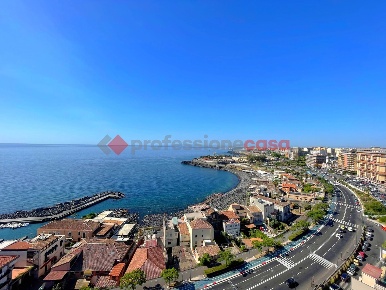 Foto Appartamento in Viale Alcide De Gasperi 151, Catania Guardia - Li Cuti