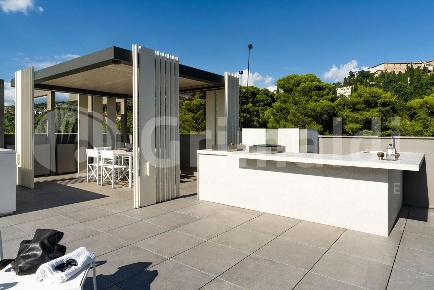 Foto Attico in xx settembre, Perugia Centro di 175 m² con 4 locali