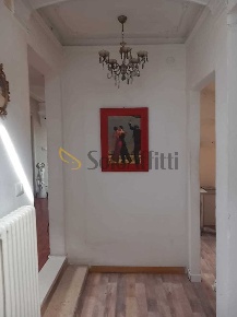Foto Appartamento in Via Nazario Sauro, Modena Centro Storico di 70 m²