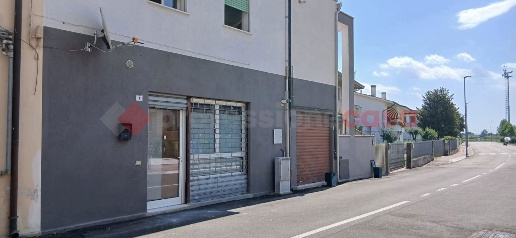 Foto Appartamento in Via XXV Aprile 1, Roveredo di Guà Centro di 90 m²