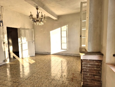 Foto Appartamento a Modena Centro Storico di 63 m² con 2 locali in vendita