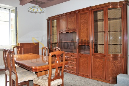 Foto Appartamento in Via San Sebastiano, Parabiago di 55 m² con 2 locali