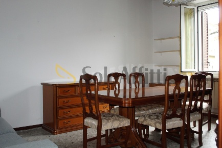 Foto Appartamento in Via San Sebastiano, Parabiago di 55 m² con 2 locali