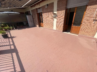 Foto Appartamento a Poggibonsi Centro di 110 m² con 4 locali in vendita