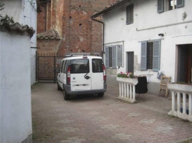 Foto Appartamento a Lomello Centro di 239 m² con 4 locali in vendita