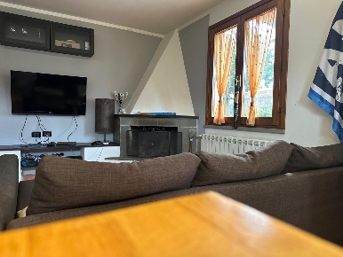 Foto Villa a schiera a Empoli Serravalle - Tinaia di 180 m² con 5 locali