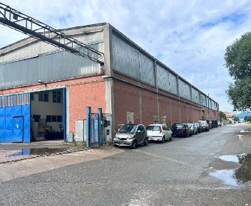 Foto Capannone industriale a Vinovo Garino di 505 m² con 2 locali