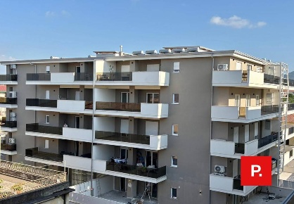 Foto Appartamento in via santa chiara, Caserta Reggia di Caserta di 106 m²