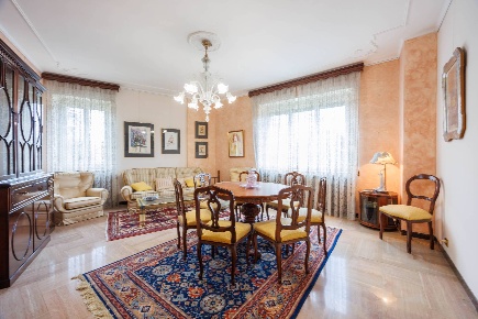 Foto Appartamento in Corso Trapani, Torino Pozzo Strada di 170 m²