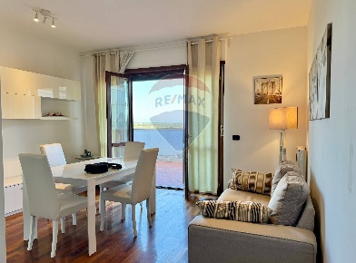 Foto Attico in via peruzzi, Fiumicino Parco Leonardo di 60 m² con 3 locali