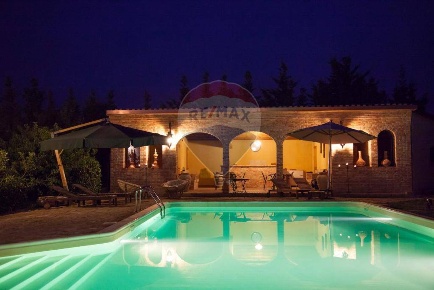 Foto Villa singola in strada  provinciale  3, Chiaramonte Gulfi di 600 m²