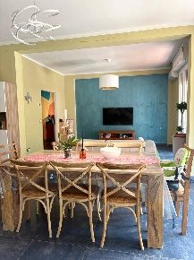 Foto Appartamento in Via Lusitana, Arcola Centro di 125 m² con 5 locali