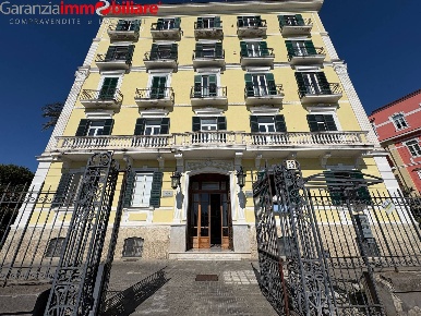 Foto Appartamento in Via Santo Strato, Napoli Marechiaro di 70 m²