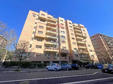 Foto Appartamento in Via Giovanni Caselli, Roma Marconi di 75 m² in vendita