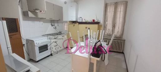 Foto Appartamento in via dell'erta, Macerata Centro di 90 m² con 4 locali