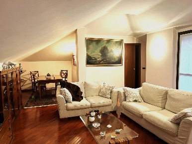 Foto Appartamento in Via Pola, Legnano di 130 m² con 3 locali in vendita
