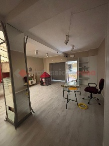 Foto Ufficio in degli orafi, Pistoia Piazza della Sala di 55 m² in vendita