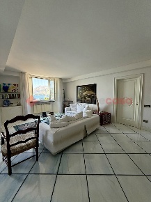 Foto Appartamento in Bausan, Gaeta di 150 m² con 4 locali in vendita