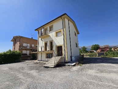 Foto Appartamento in Via Onna - Paganica 60, L'Aquila Paganica - Tempera