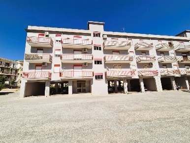 Foto Appartamento in Via Delle Egadi 49, Agrigento di 133 m² con 4 locali