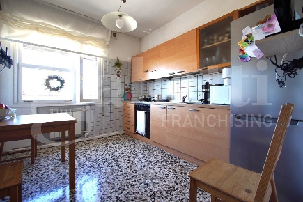 Foto Appartamento in Via Marsala 9, Venezia Favorita di 90 m² con 4 locali