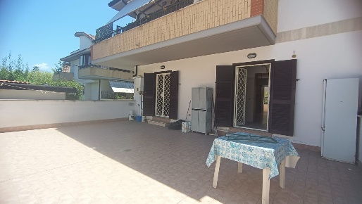 Foto Appartamento in via Maremmana Inferiore, Guidonia Montecelio Aeroporto