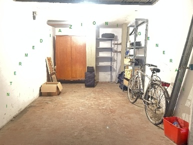 Foto Garage a Borgo San Lorenzo di 14 m² con 1 locali in vendita
