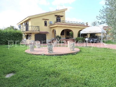Foto Villa unifamiliare a Siracusa Carrozziere - Sacramento di 187 m²