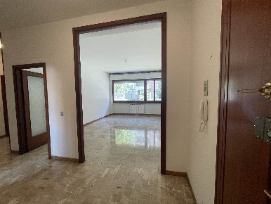 Foto Appartamento a La Spezia Maggiolina di 100 m² con 4 locali in vendita