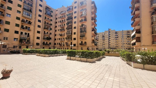 Foto Appartamento in Viale Giustiniano Imperatore 274, Roma San Paolo
