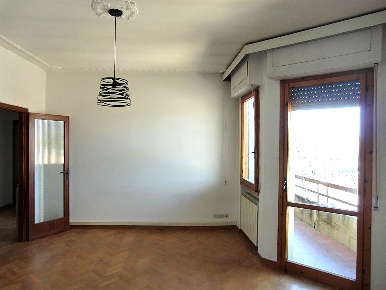 Foto Appartamento a San Giovanni Valdarno di 96 m² con 4 locali in vendita