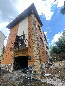 Foto Case semi ndipendenti a Pellegrino Parmense Centro di 232 m²
