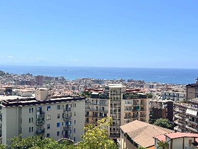 Foto Appartamento a Salerno Carmine Alto di 158 m² con 5 locali in vendita
