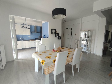 Foto Appartamento a Livorno Salviano di 107 m² con 3 locali in vendita