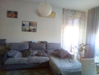 Foto Appartamento a Massa Marina di Massa Centro di 110 m² con 4 locali