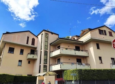 Foto Appartamento a Meda di 144 m² con 4 locali in vendita