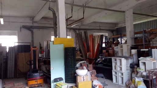 Foto Magazzino a Vicopisano Centro di 161 m² con 1 locali in affitto