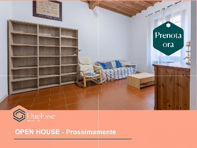 Foto Appartamento a Pisa San Francesco di 100 m² con 5 locali in vendita