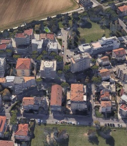 Foto Negozio in Via Della Colonna, Fano Vallato - San Lazzaro di 60 m²