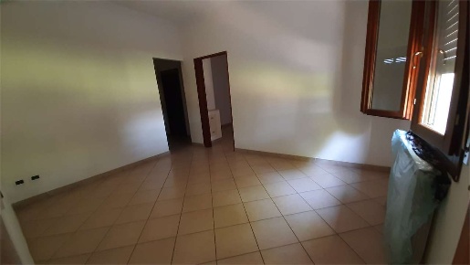 Foto Appartamento in Via Enrico Toti 54, Canaro di 75 m² con 3 locali