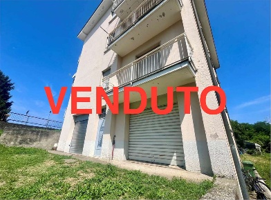 Foto Appartamento in via della vittoria, Viganò di 83 m² con 3 locali