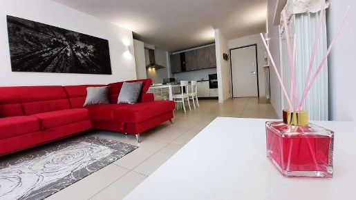 Foto Appartamento in Via Cabrini, Castione della Presolana Centro di 85 m²
