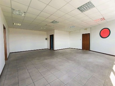 Foto Ufficio in VIA CANALAZZO, Medolla Tre Torri di 100 m² con 1 locali
