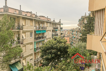 Foto Appartamento in VIA AURELIO ROBINO  91A, Genova Marassi di 114 m²