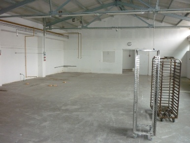 Foto Capannone industriale in via roma, Avellino di 300 m² in affitto